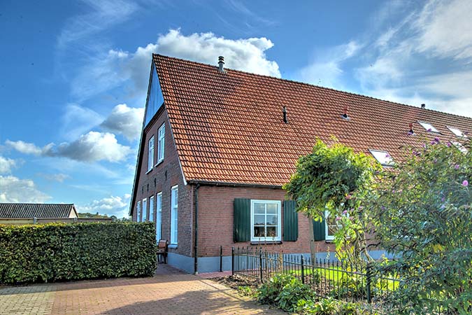 Zijaanzicht Groepsaccommodatie Aan de Beek