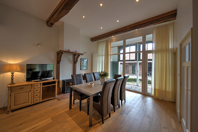 Eetkamer  Vakantiewoning de Deale