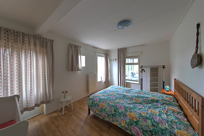 Slaapkamer 1 begane grond  Vakantiewoning de Deale