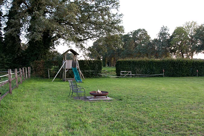 Kamvuurplek Groepsaccommodatie Weidezicht